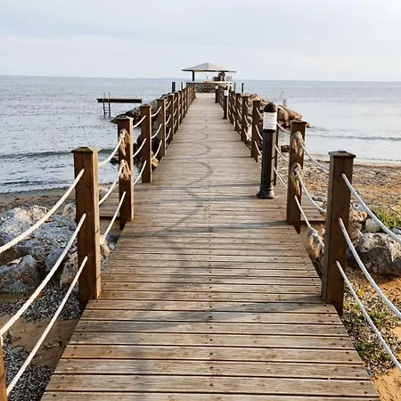 Thalassa Garden