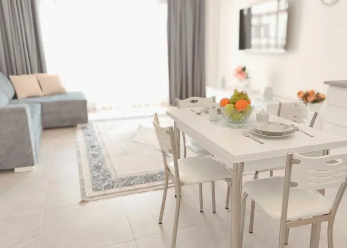 Thalassa Garden * Trikomo